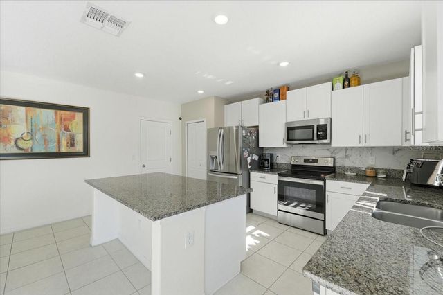 2175 OLD MINING ROAD, Lakeland, FL 33801