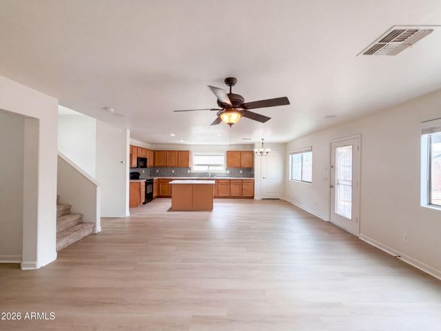 1390 E RYAN Road, San Tan Valley, AZ 85140