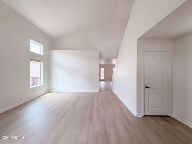 1390 E RYAN Road, San Tan Valley, AZ 85140