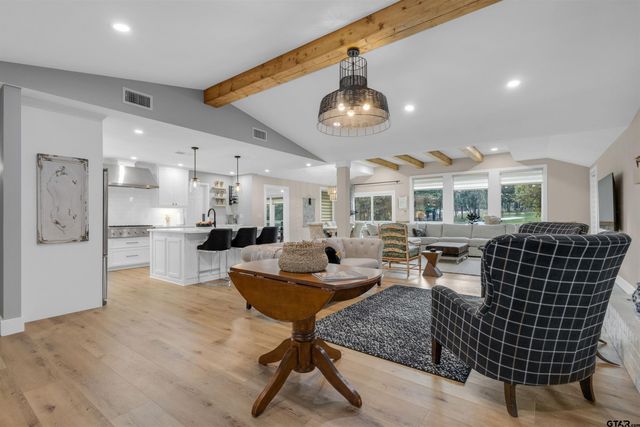 125 Rainbow Cove, Holly Lake Ranch, TX 75765