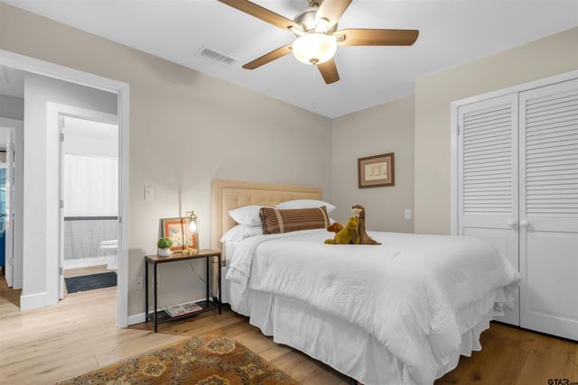125 Rainbow Cove, Holly Lake Ranch, TX 75765