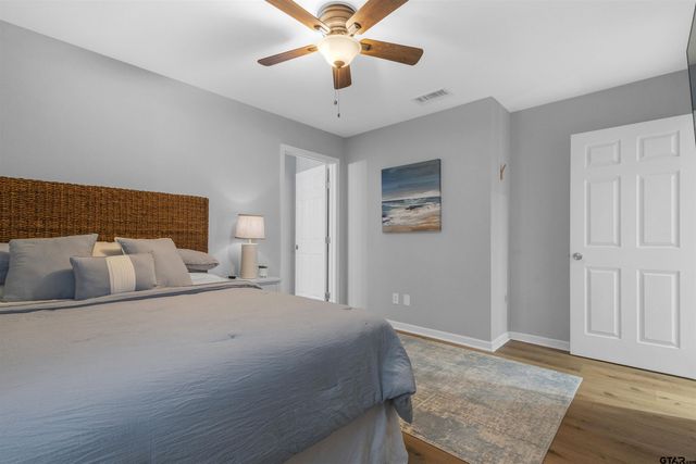 125 Rainbow Cove, Holly Lake Ranch, TX 75765