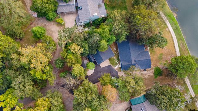 125 Rainbow Cove, Holly Lake Ranch, TX 75765