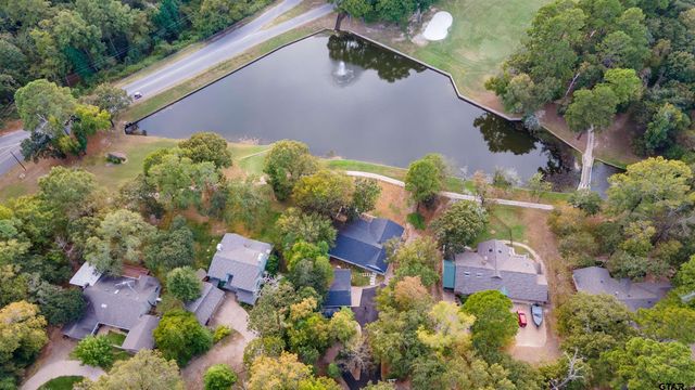 125 Rainbow Cove, Holly Lake Ranch, TX 75765
