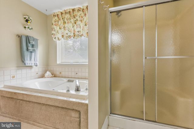 1 A ROLLING RD, Stafford, VA 22556