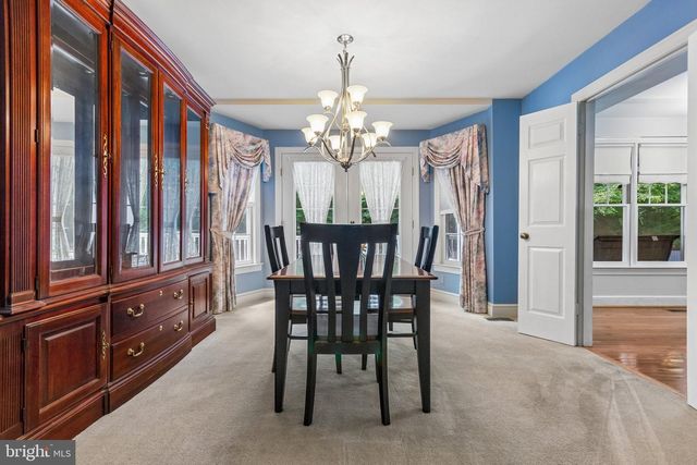 1 A ROLLING RD, Stafford, VA 22556