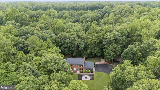 1 A ROLLING RD, Stafford, VA 22556