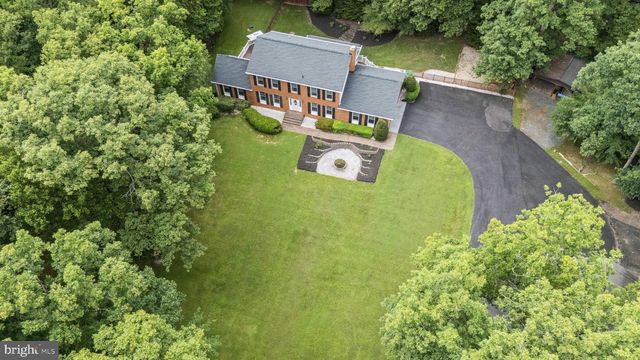 1 A ROLLING RD, Stafford, VA 22556