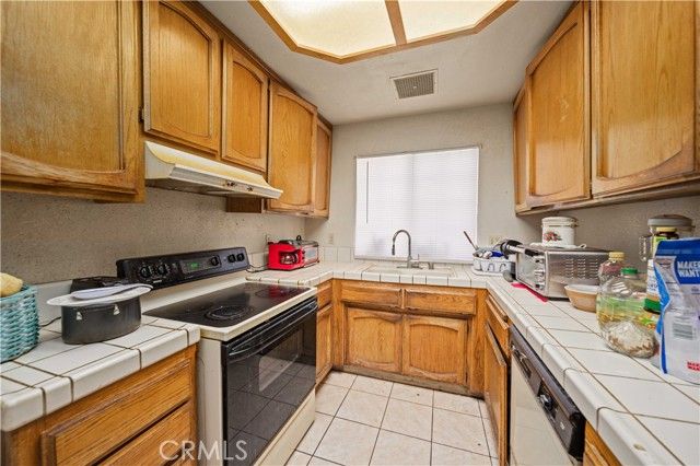 21020 Pippin Way, California City, CA 93505