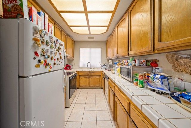 21020 Pippin Way, California City, CA 93505