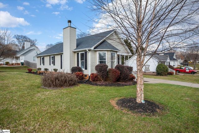 401 Fairdale Drive, Simpsonville, SC 29681