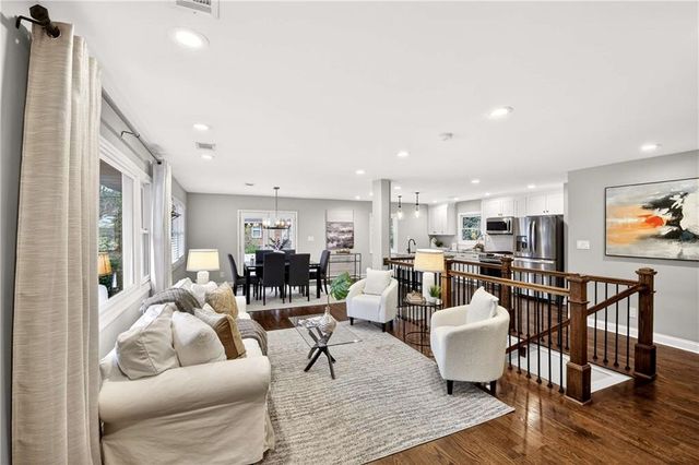 2986 Wilson Circle, Decatur, GA 30033