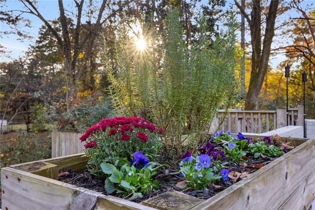 2986 Wilson Circle, Decatur, GA 30033