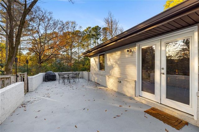 2986 Wilson Circle, Decatur, GA 30033