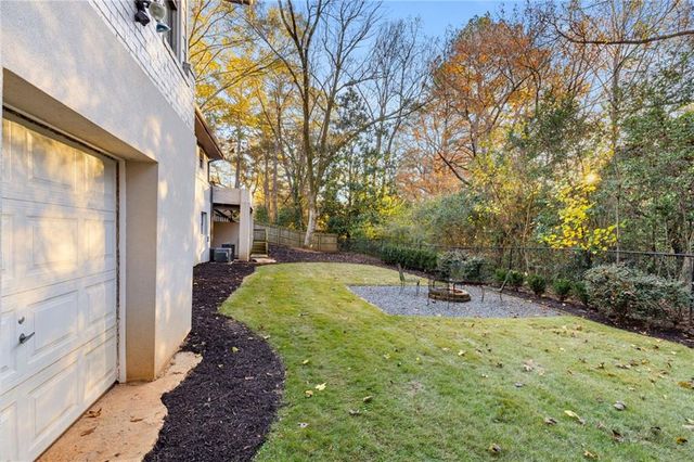 2986 Wilson Circle, Decatur, GA 30033