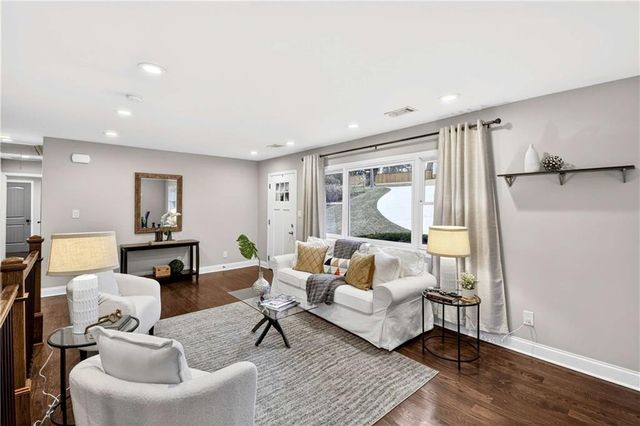 2986 Wilson Circle, Decatur, GA 30033