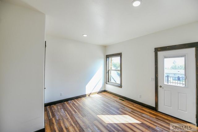 111 S 10th Street, Salmon, ID 83467