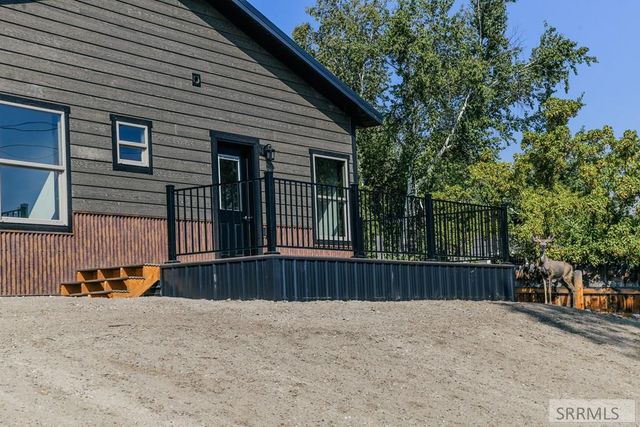 111 S 10th Street, Salmon, ID 83467