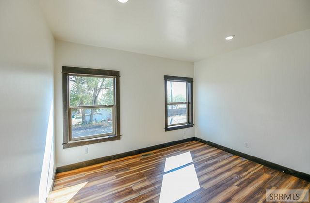 111 S 10th Street, Salmon, ID 83467