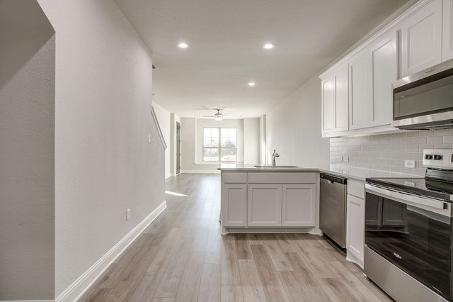 6912 Yellow Hammer Way, Arlington, TX 76001