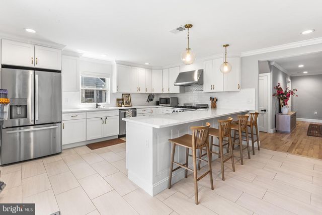 143 TRENT RD, Wynnewood, PA 19096