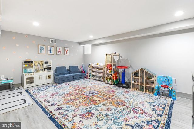 143 TRENT RD, Wynnewood, PA 19096