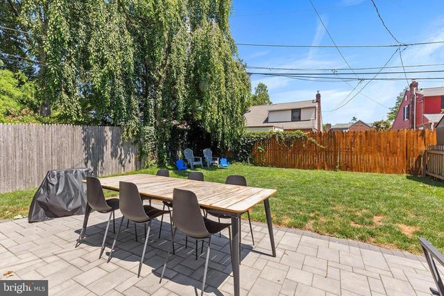 143 TRENT RD, Wynnewood, PA 19096
