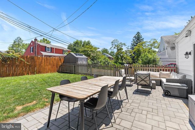 143 TRENT RD, Wynnewood, PA 19096