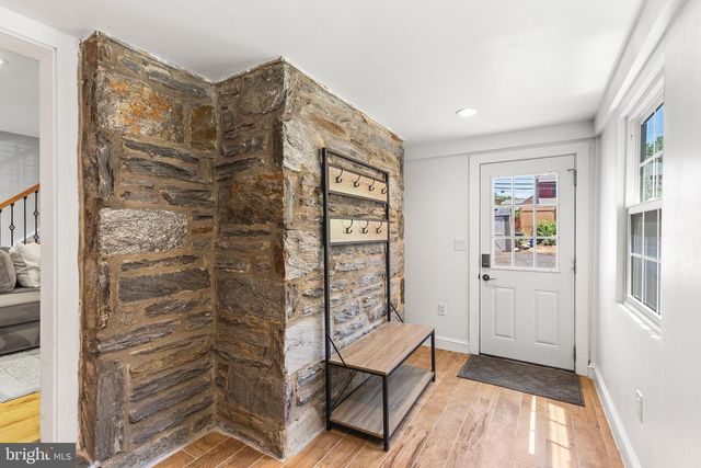 143 TRENT RD, Wynnewood, PA 19096