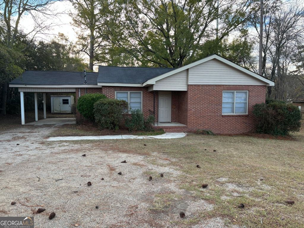 124 Garrett Way NW, Milledgeville, GA 31061