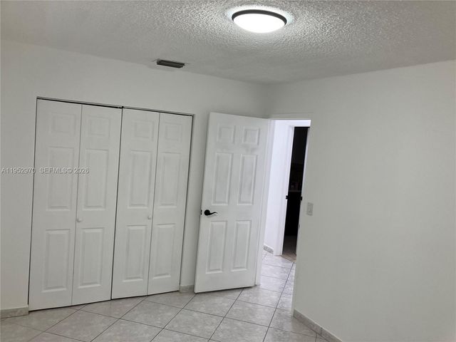 15621 SW 302nd St, Homestead, FL 33033