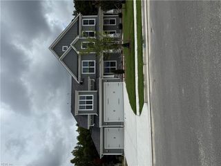 179 Hessian LOOP, Chesapeake, VA 23322