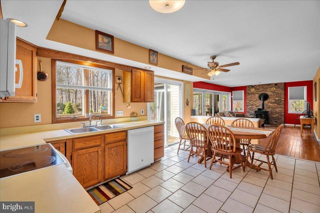 727 7TH ST, Hammonton, NJ 08037