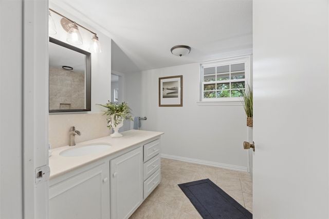 8415 Sweetwater Drive, Dallas, TX 75228