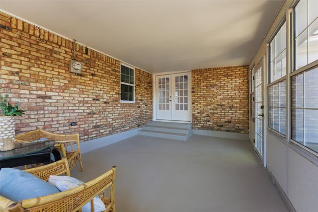 8415 Sweetwater Drive, Dallas, TX 75228