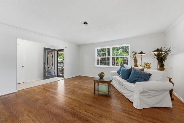 8415 Sweetwater Drive, Dallas, TX 75228