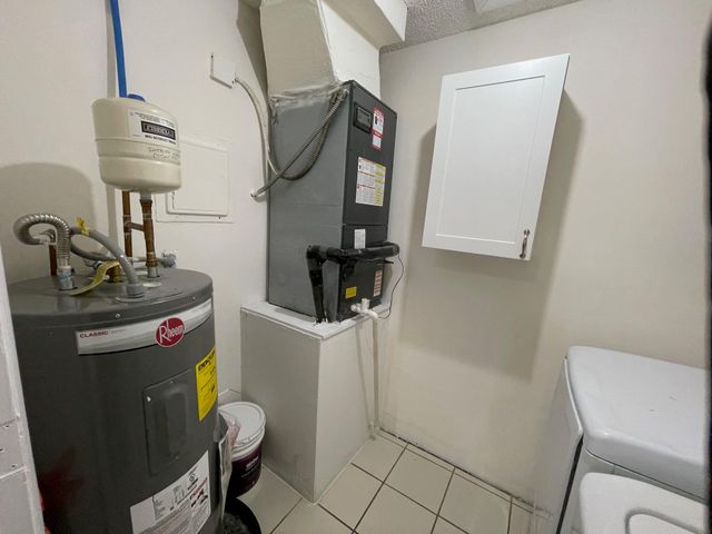 7624 SW 10th Street, North Lauderdale, FL 33068