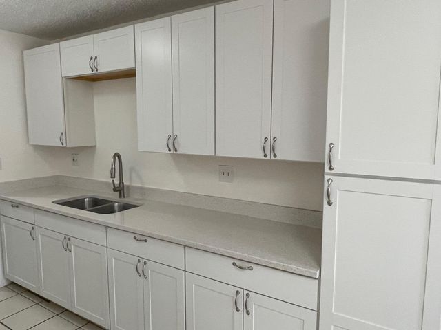 7624 SW 10th Street, North Lauderdale, FL 33068