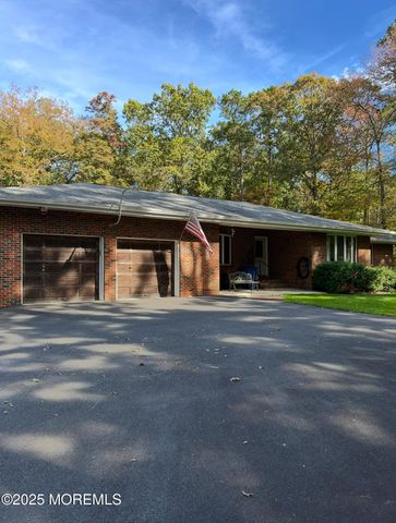 185 Victory Road, Howell, NJ 07731