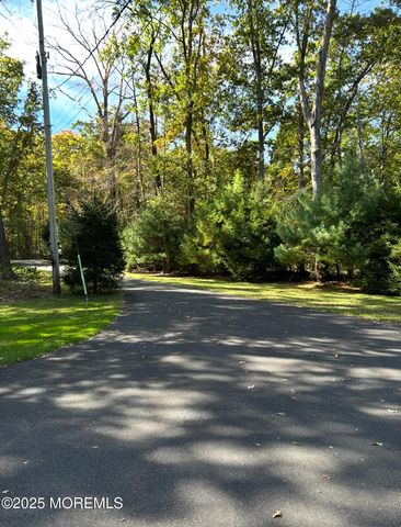 185 Victory Road, Howell, NJ 07731