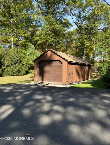 185 Victory Road, Howell, NJ 07731