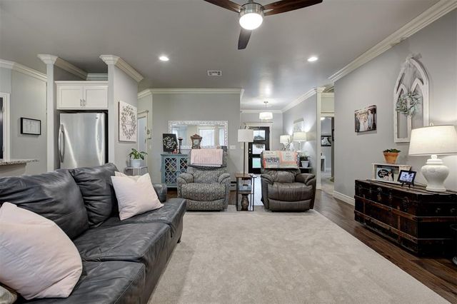 16709 Monroe Drive, Edmond, OK 73012