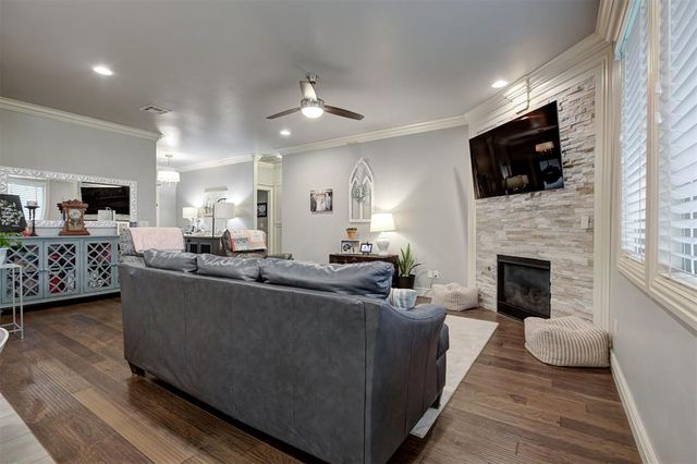 16709 Monroe Drive, Edmond, OK 73012