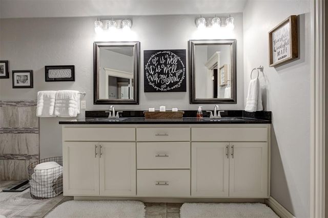 16709 Monroe Drive, Edmond, OK 73012