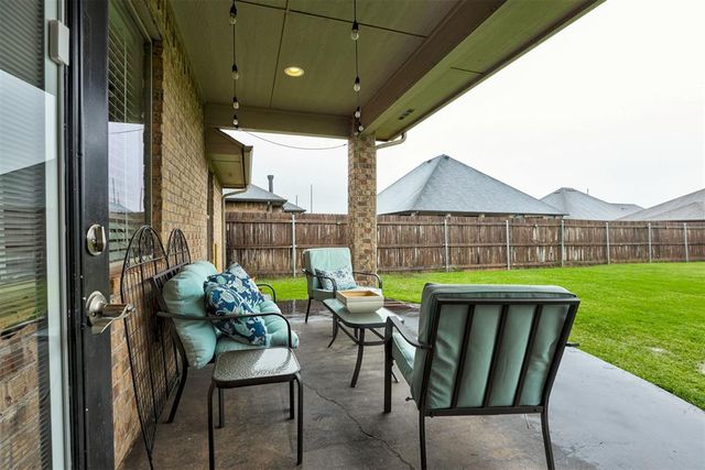 16709 Monroe Drive, Edmond, OK 73012