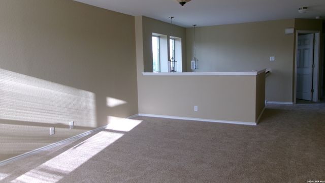 8827 Emerald Sky Dr, San Antonio, TX 78254