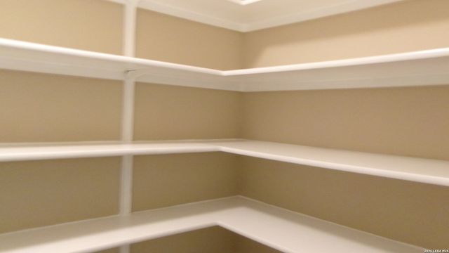 8827 Emerald Sky Dr, San Antonio, TX 78254