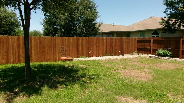 8827 Emerald Sky Dr, San Antonio, TX 78254