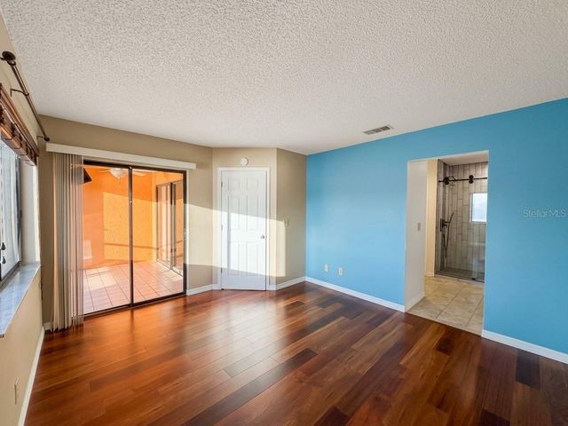1802 GARDEN LAKE DRIVE 1802, Winter Haven, FL 33884
