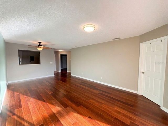 1802 GARDEN LAKE DRIVE 1802, Winter Haven, FL 33884